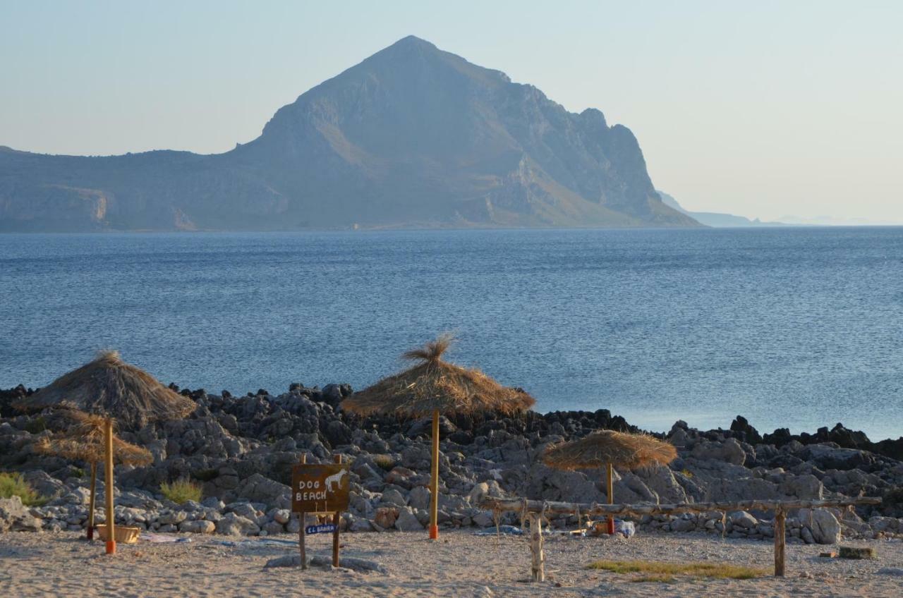 Happy Camp Mobile Homes In El-Bahira Camping Village San Vito Lo Capo Kültér fotó